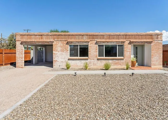 Charming 3br Midtown W Pool Tucson